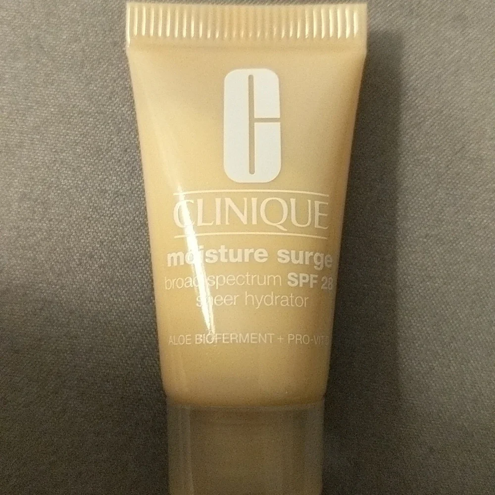 Clinique Sheer Hydrator